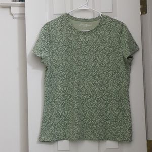 Eddie Bauer olive green floral crewneck tee